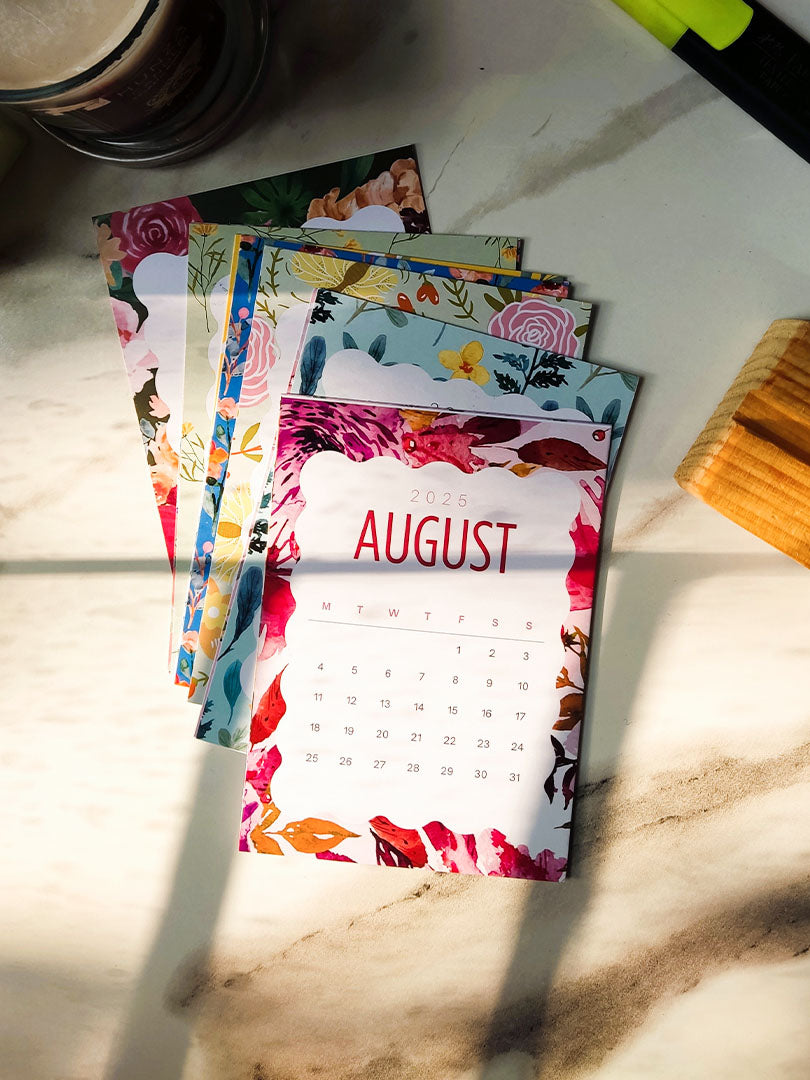 Floral 2025 Calendar